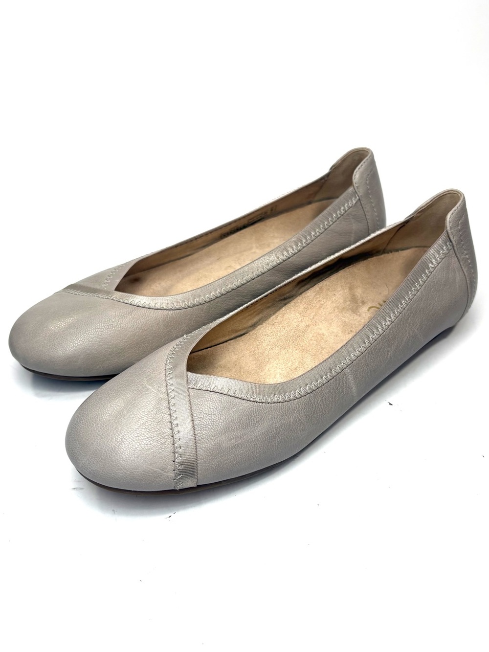 Vionic Carol Taupe Leather Flats | 8